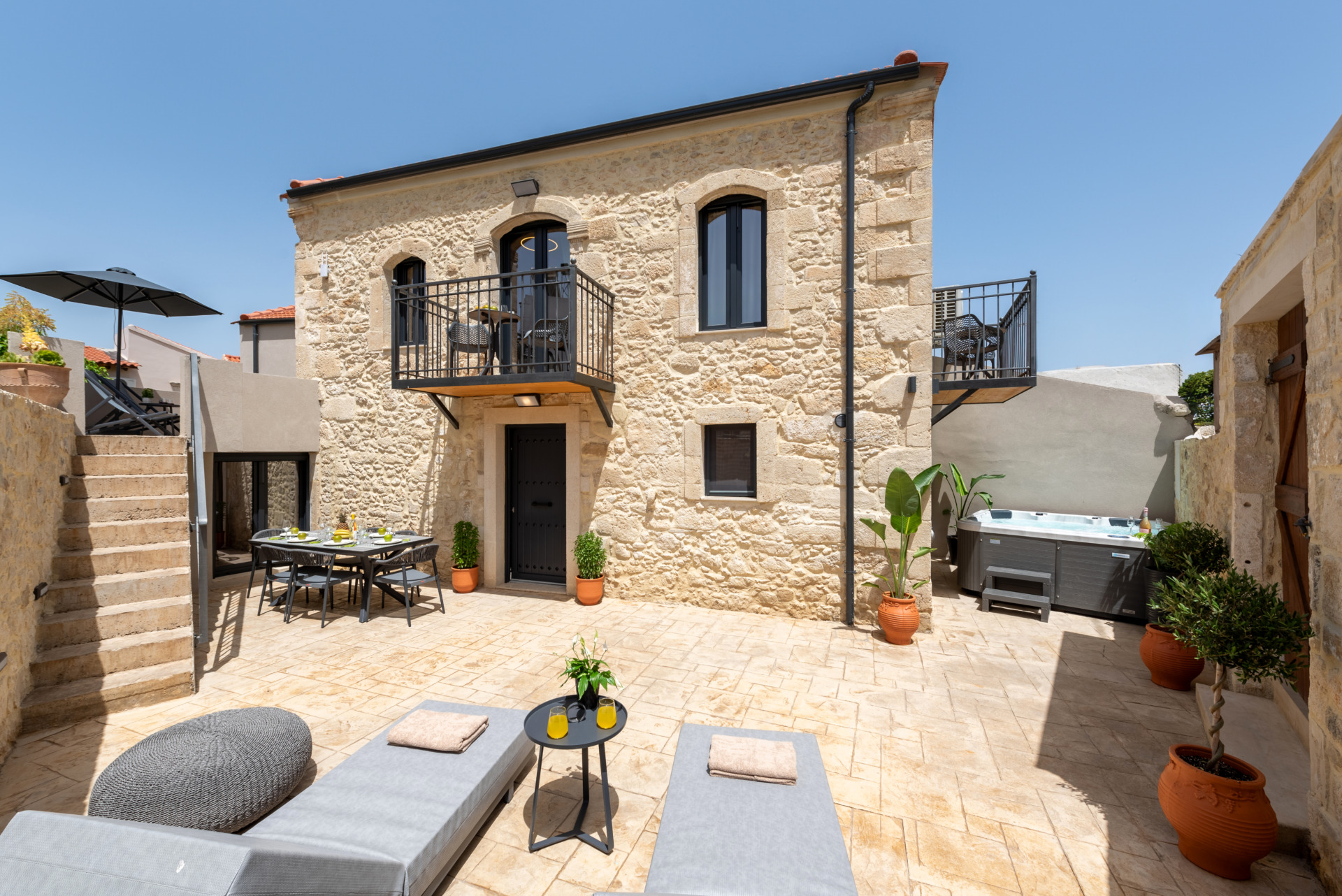 Villa Thomas